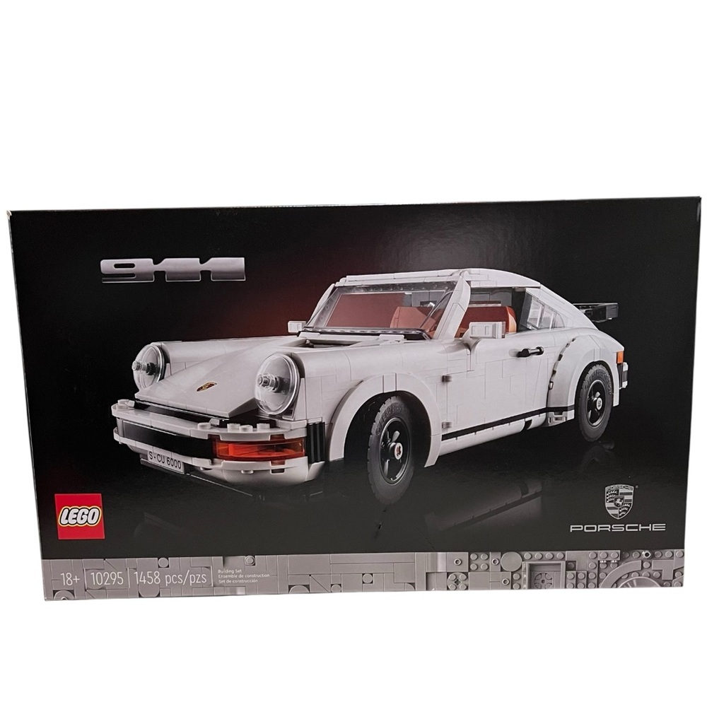 LEGO Creator Expert: Porsche 911 Collectable Model (10295)